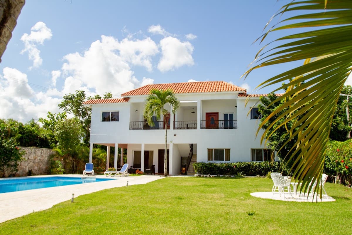 Inmobiliaria/YumarealestateRD - Imagen 2