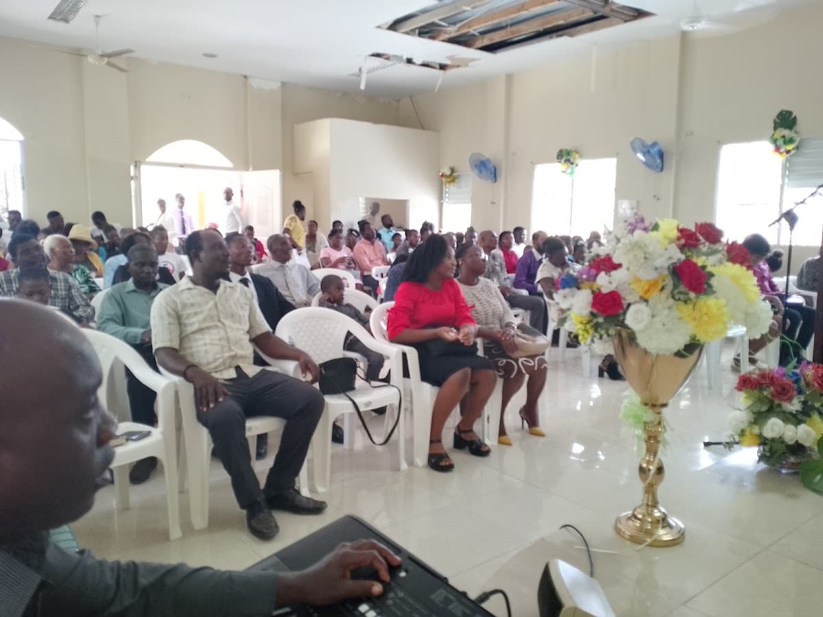 Iglesia Adventista del Séptimo Día, Friusa Haitiana - Imagen 1