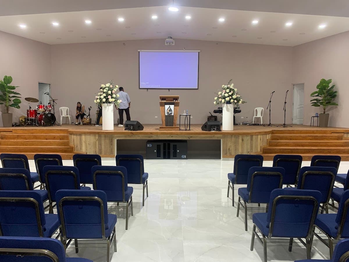 Iglesia Cristiana Luz y Vida - Imagen 2