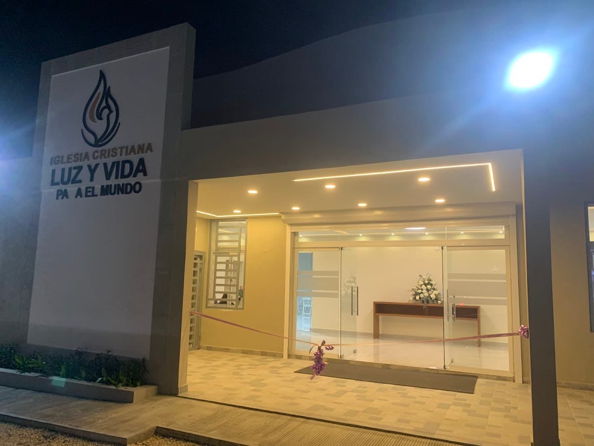 Iglesia Cristiana Luz y Vida - Imagen 1