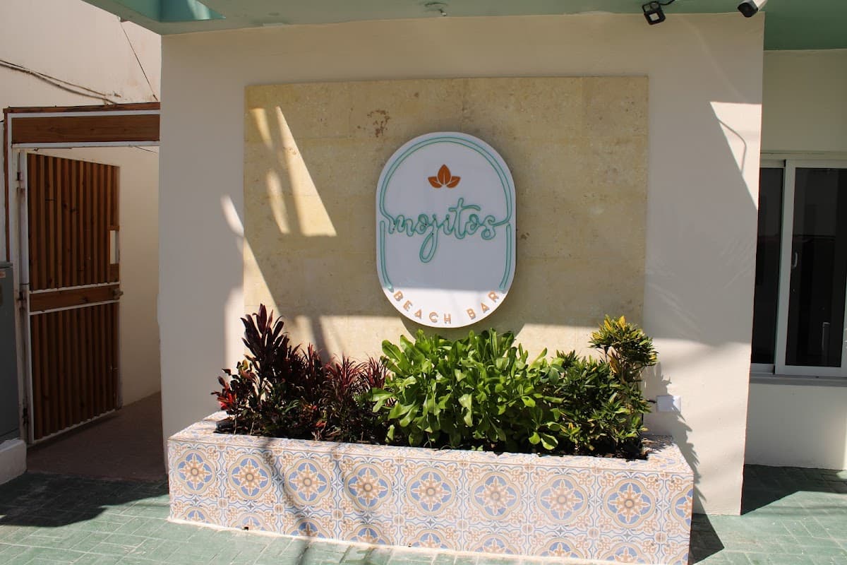 AUA Beach Club - Imagen 1