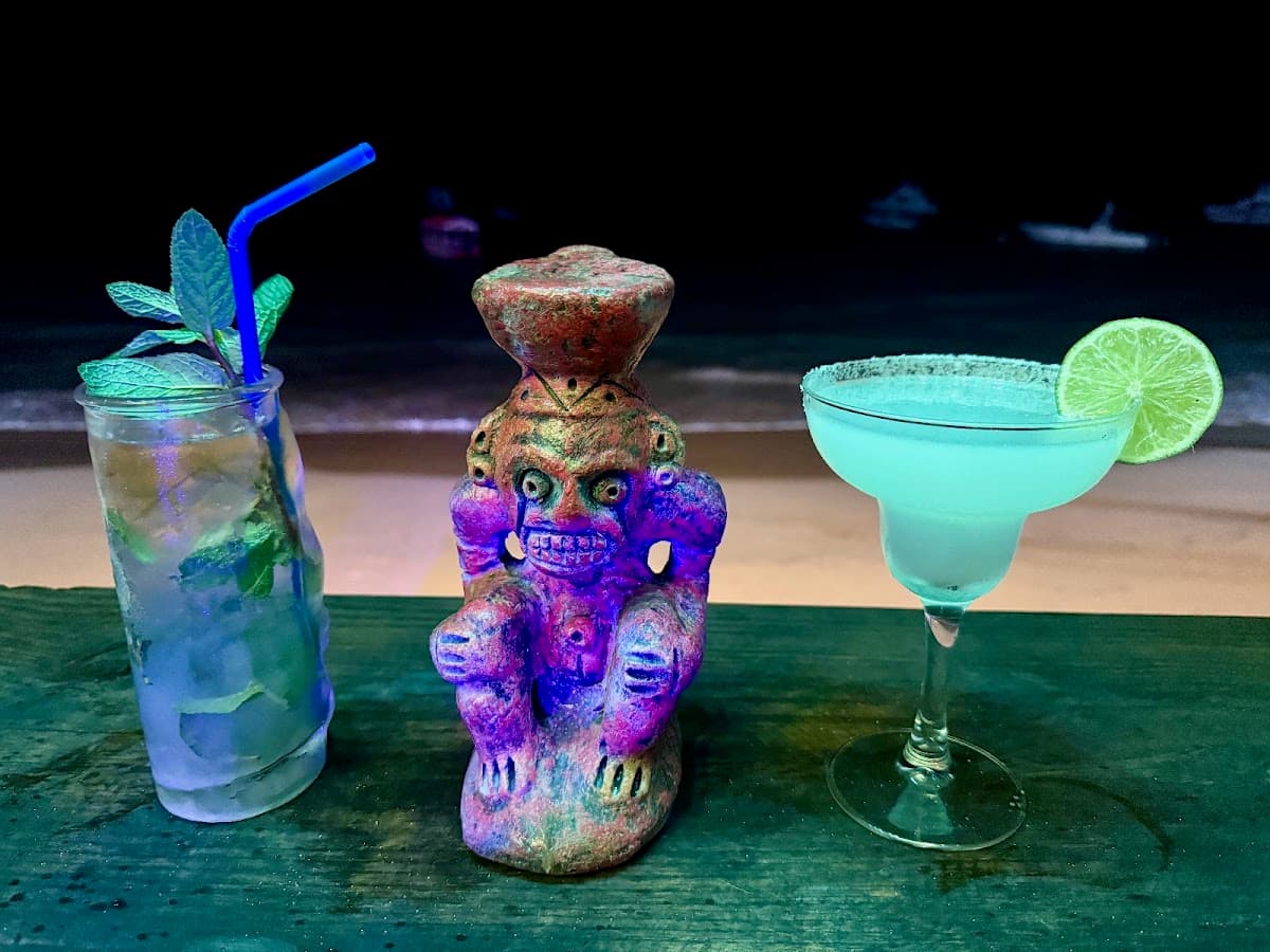 Papaya Tiki Bar Punta Cana - Imagen 3
