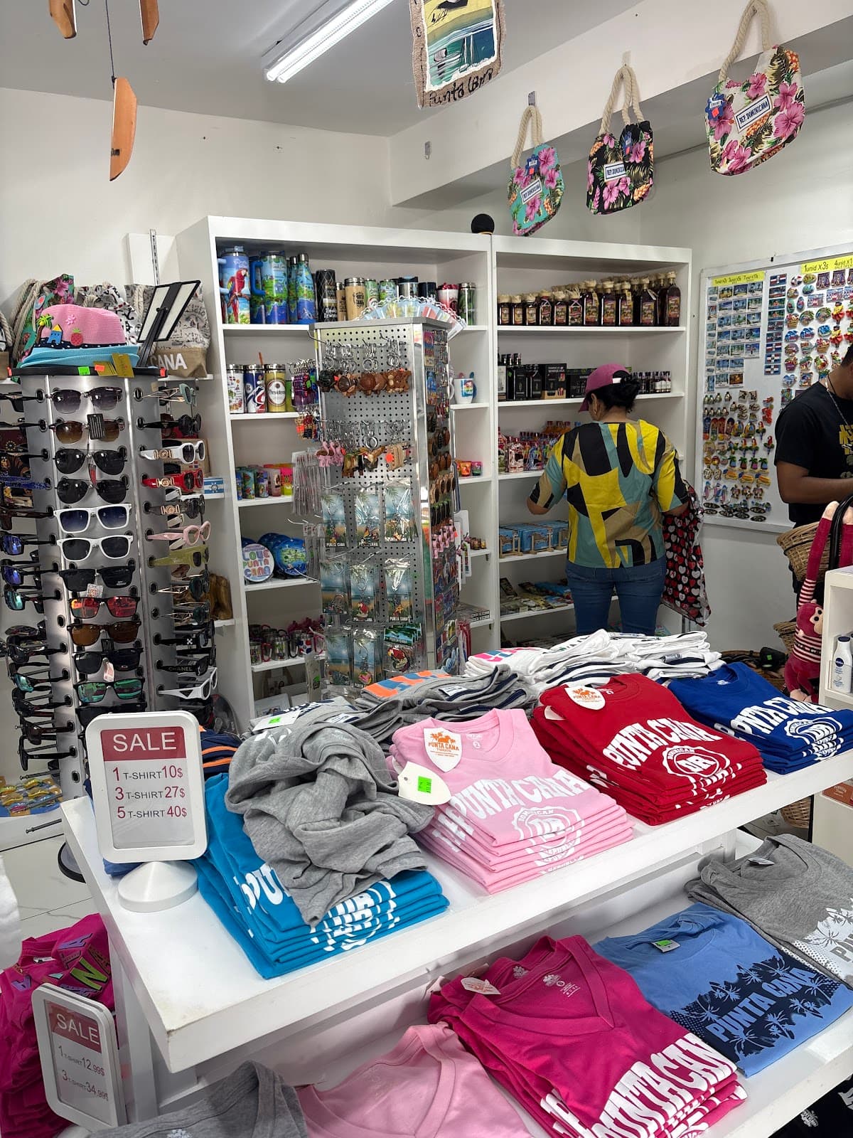 Caribbean Shop - Imagen 3