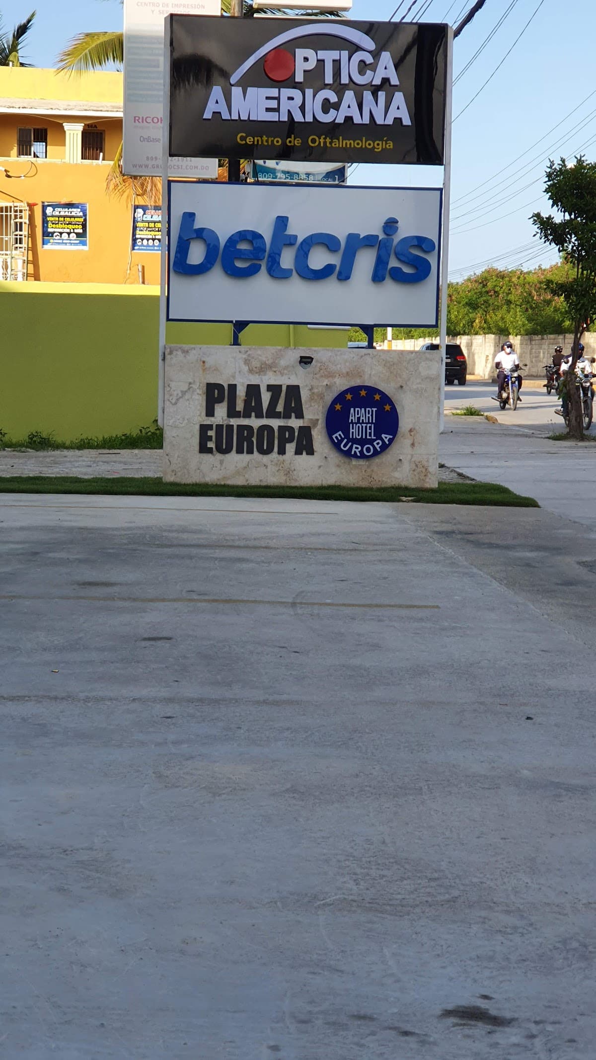 Plaza Europa - Imagen 1