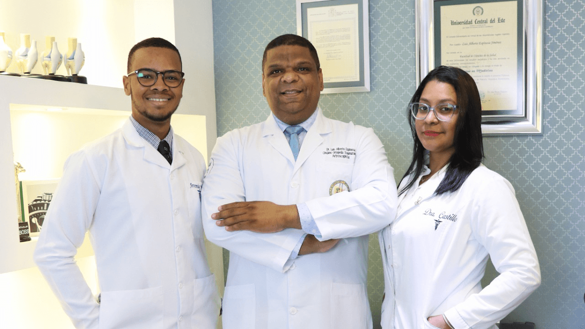 Dr. Luís Espinosa Cirujano Ortopeda Traumatológo - Imagen 1