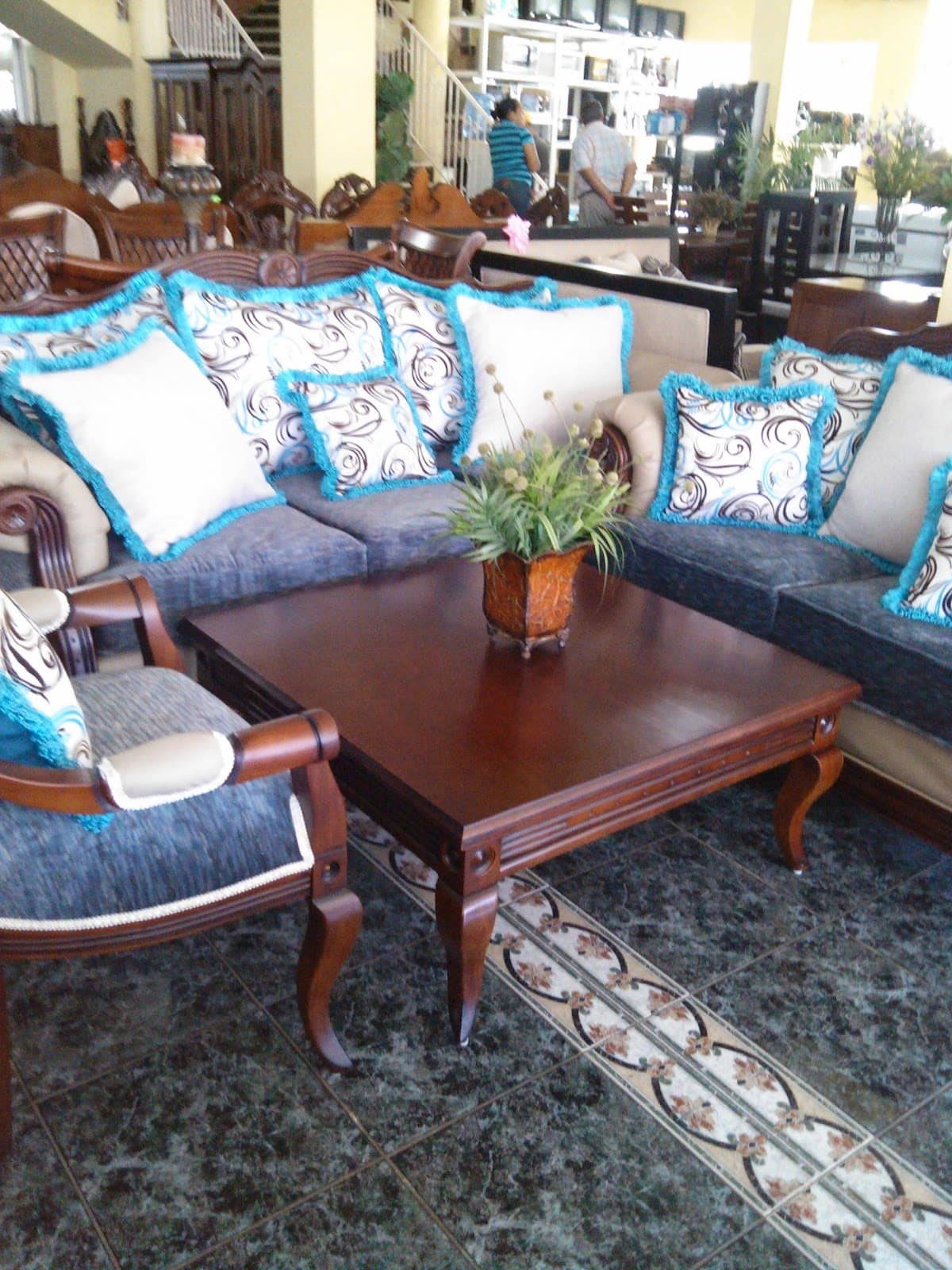 Centro Muebles Claribel S A - Imagen 1