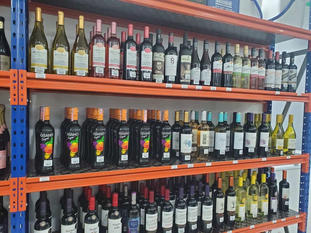 SMJ&RMD LIQUOR STORE - Imagen 2