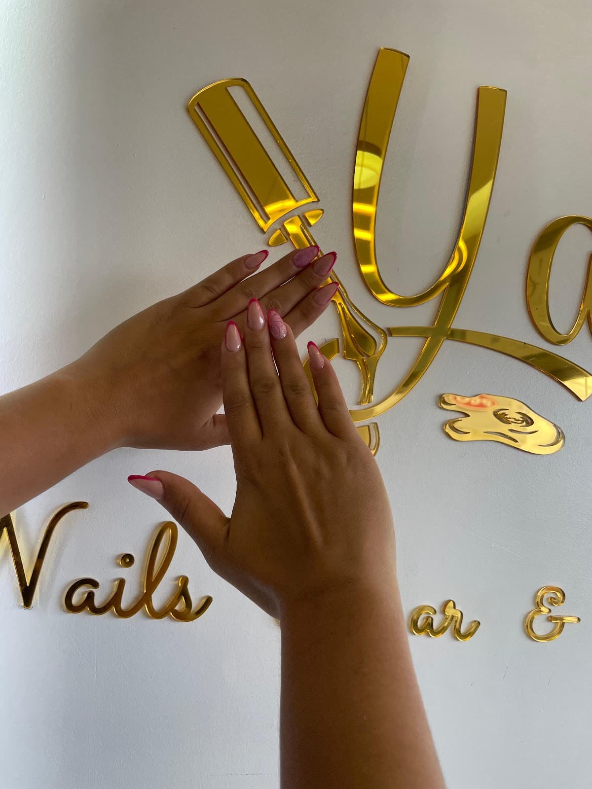 Yas's Nails - Imagen 1