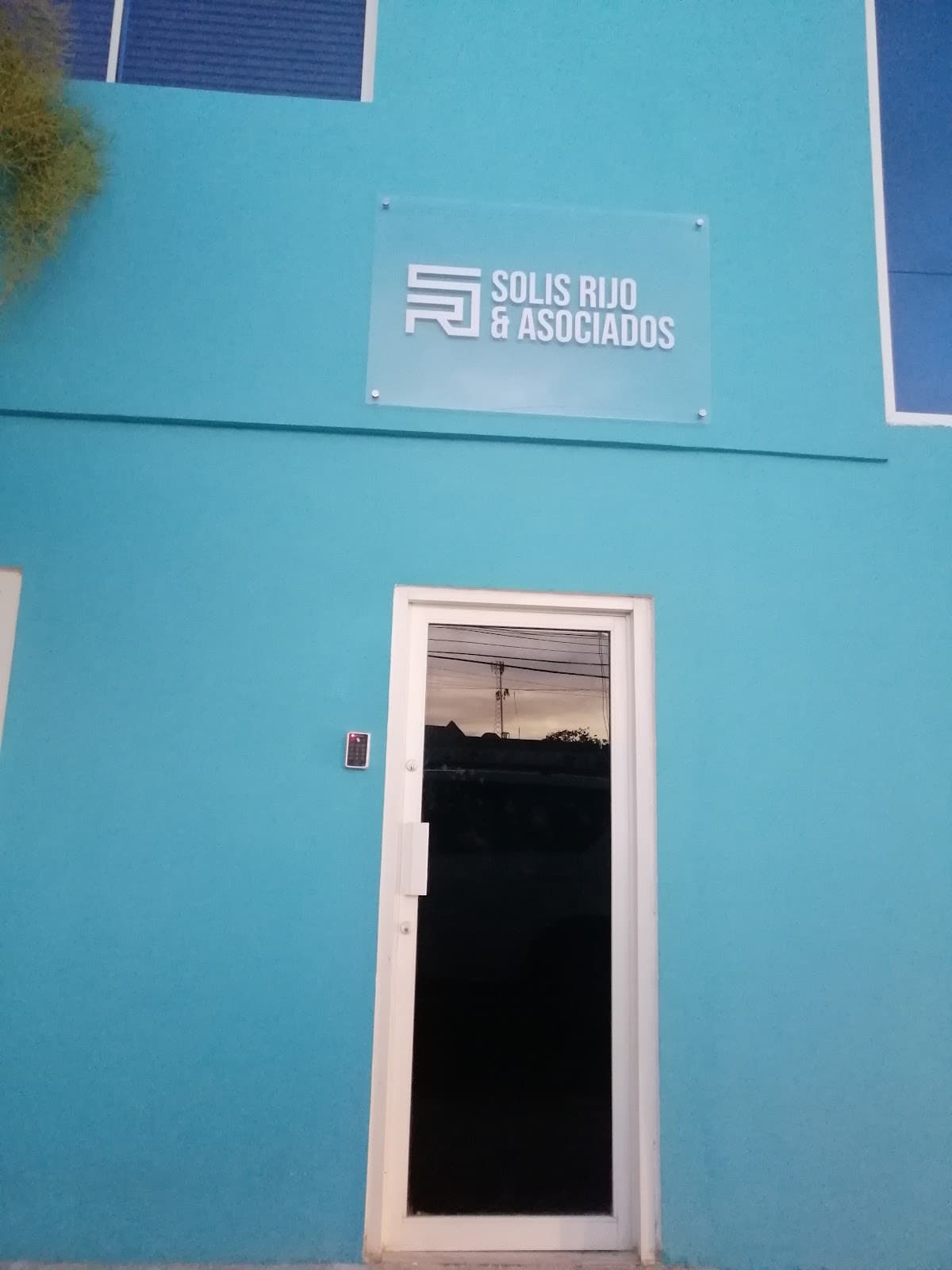 Solís Rijo & Asociados - Imagen 1