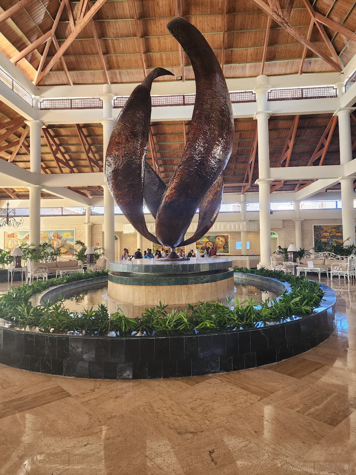 Hotel Bahía Príncipe Bávaro - Imagen 1