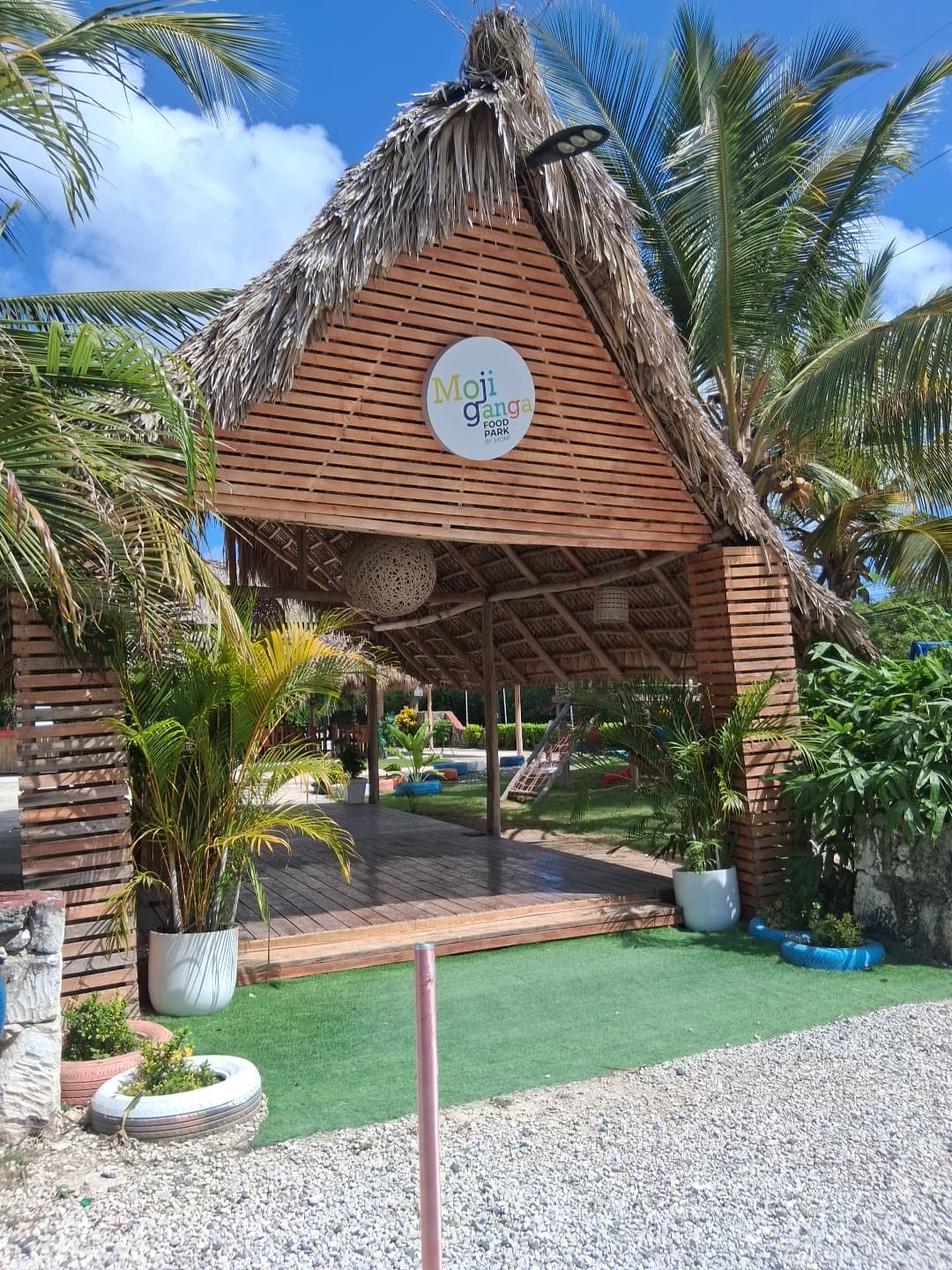 Mojiganga Food Park - Imagen 3