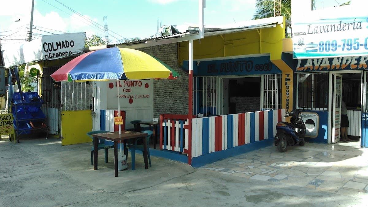 EL PUNTO COOL Cafetería Heladería y Variedades en general - Imagen 1