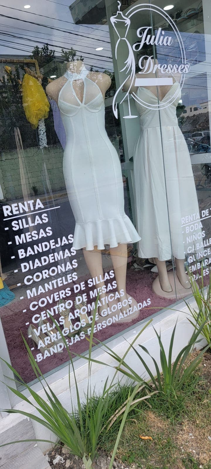 JULIA DRESSES ¡Something Different! - Imagen 3