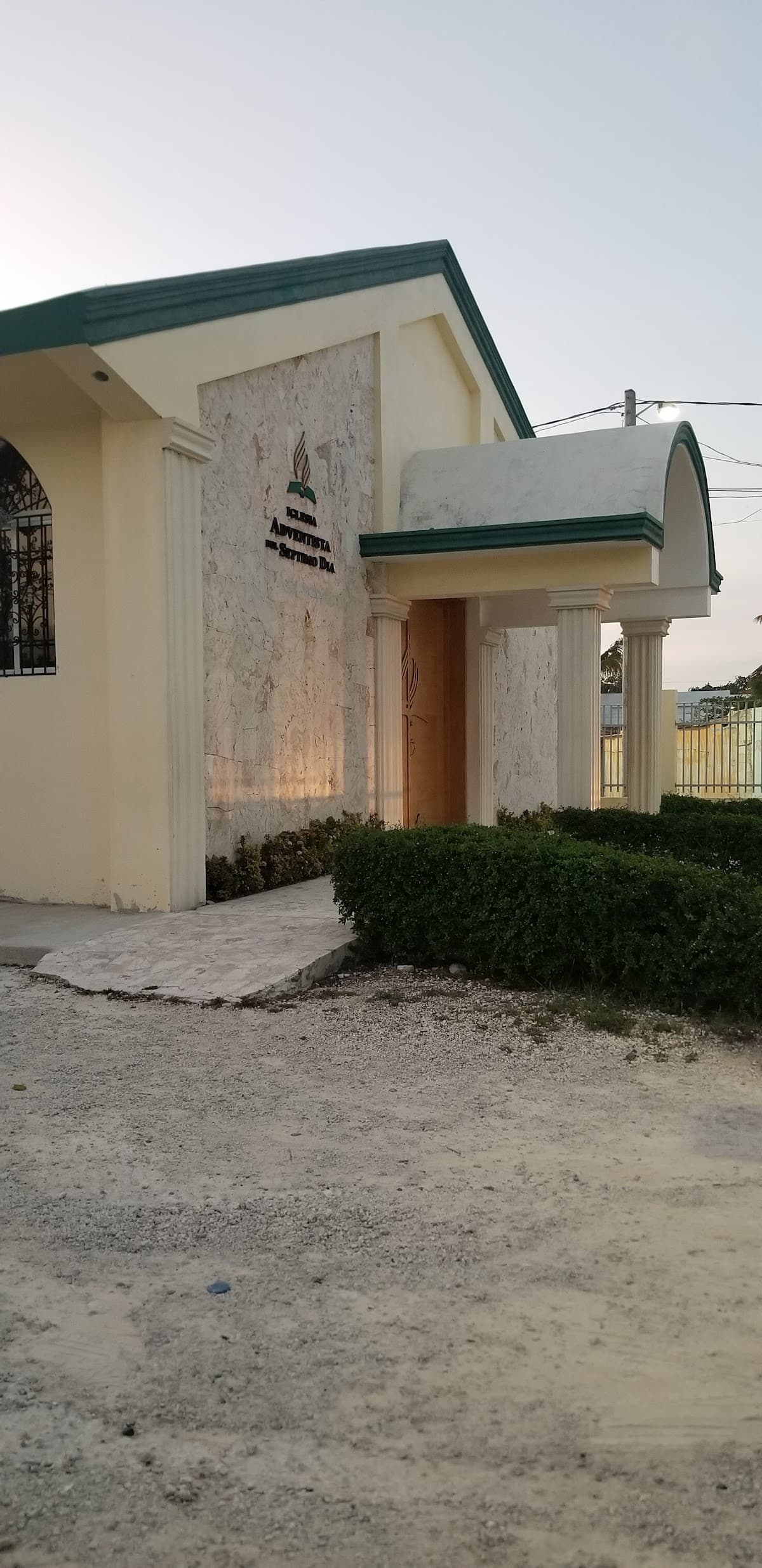 Iglesia Adventista del Séptimo Día - Oasis - Imagen 2