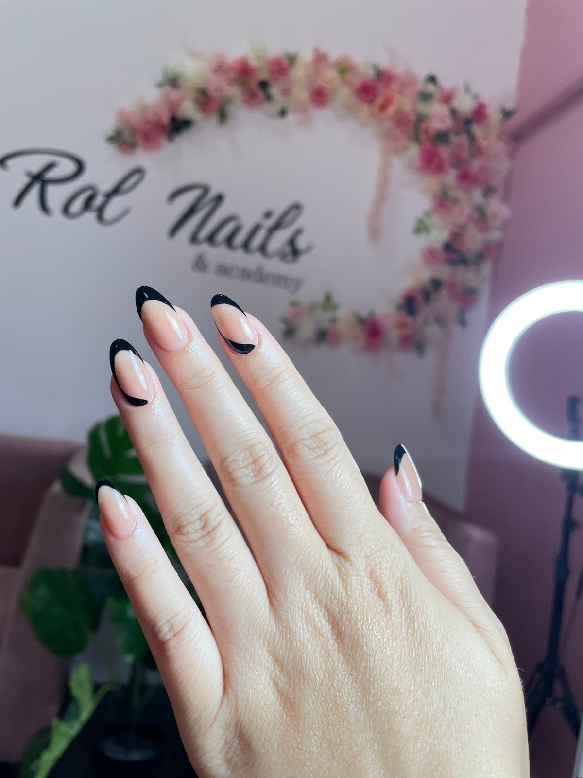 Rol Nails & Academy - Imagen 3