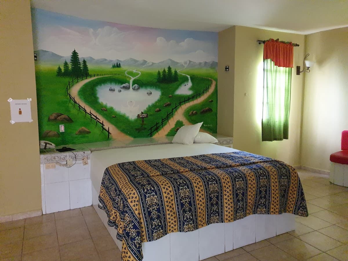 Cabañas El Márquez - Imagen 2
