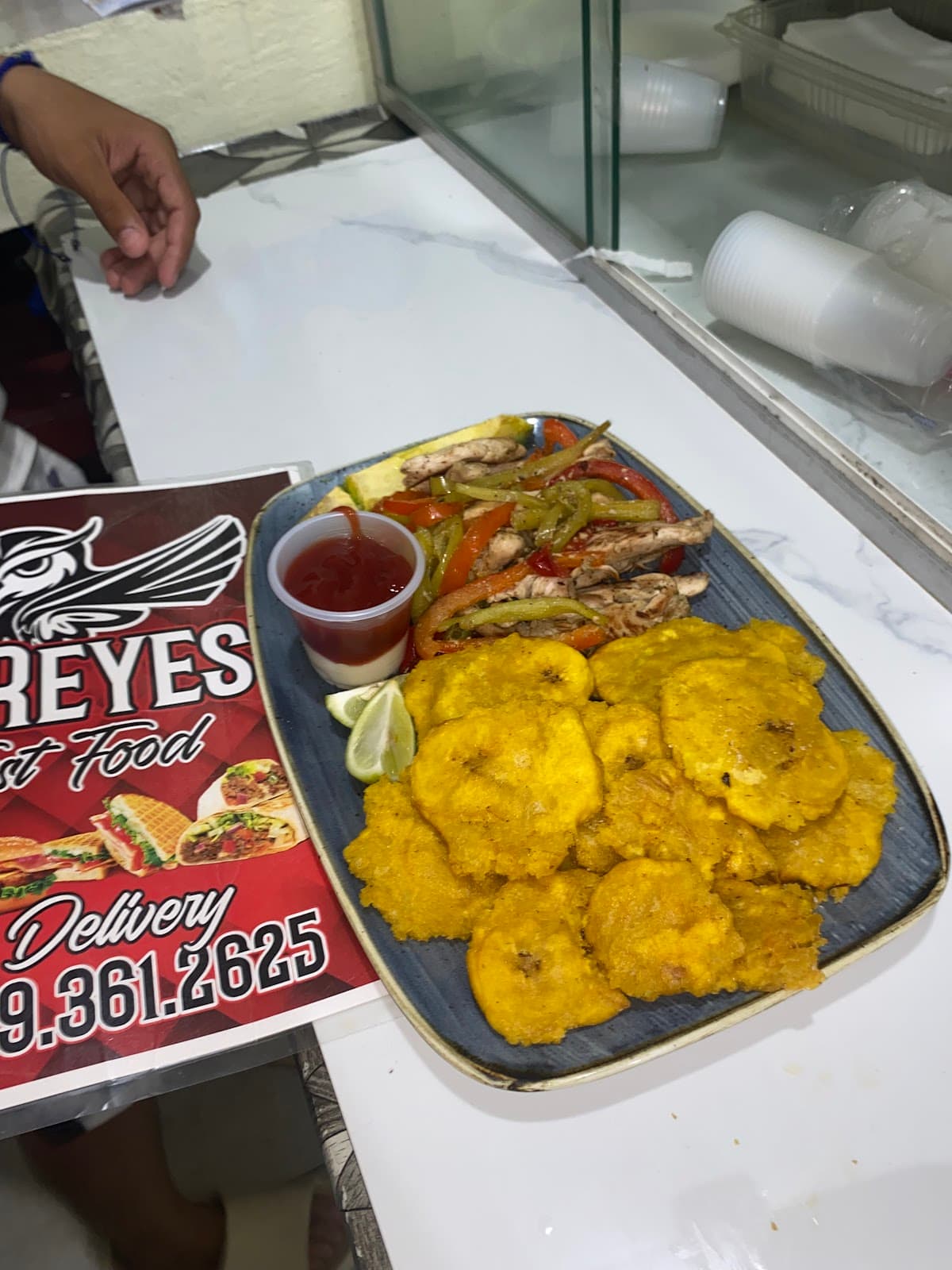 D’ Reyes - Imagen 1