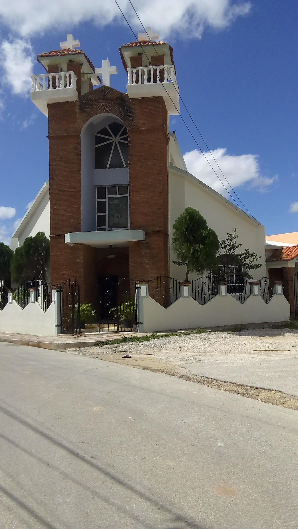 Iglesia Parroquial San Miguel Arcángel - Imagen 2