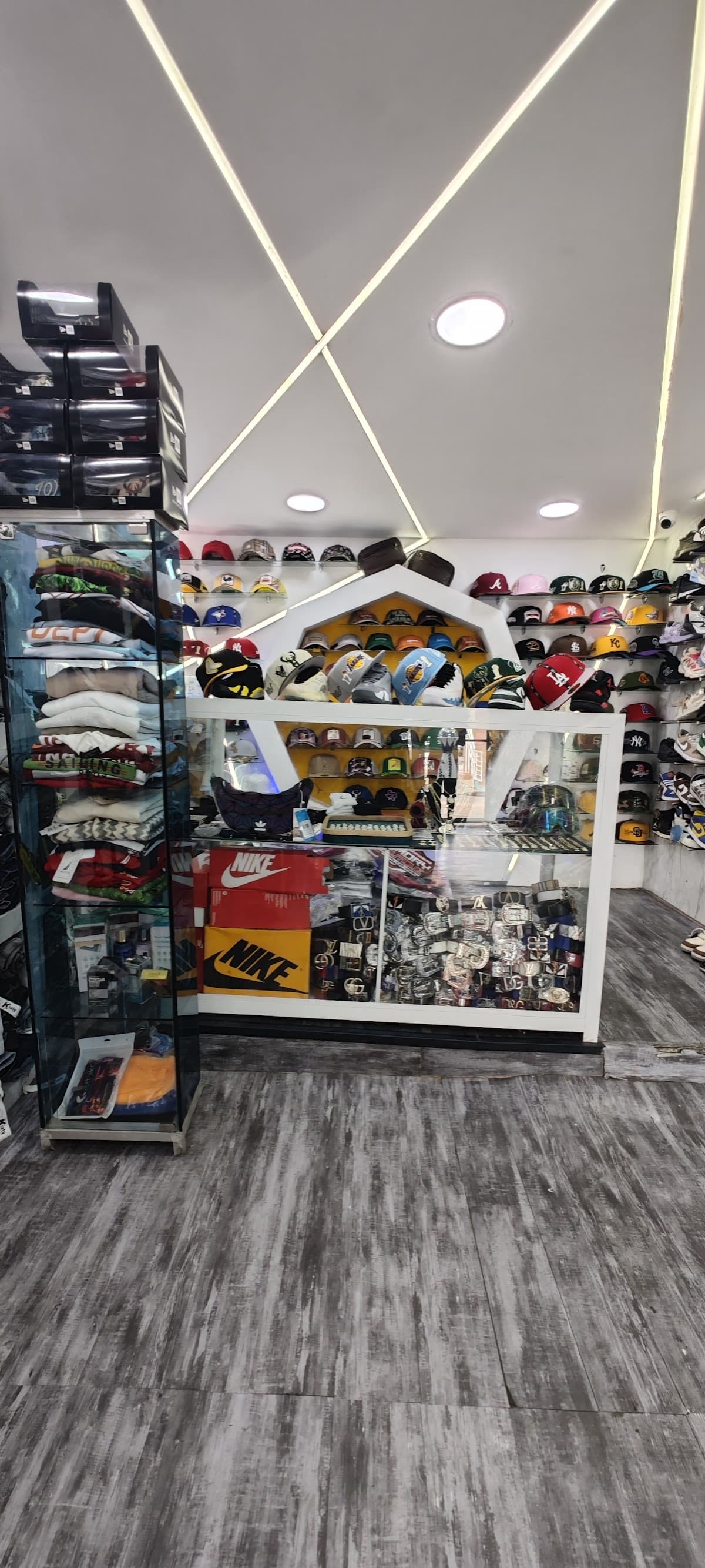 Yemdry Stylo Boutique - Imagen 1