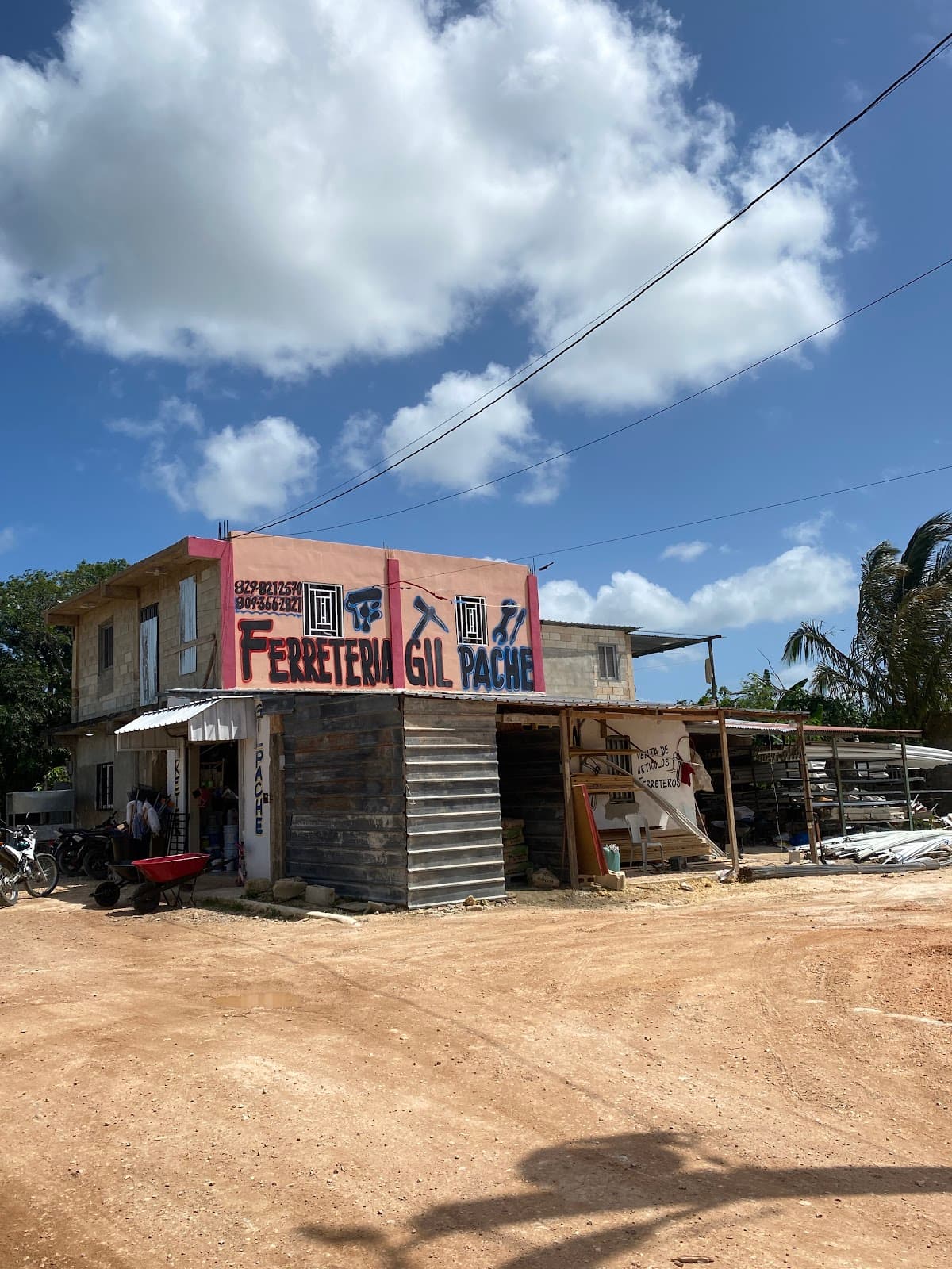 Ferretería Gil Pache - Imagen 1