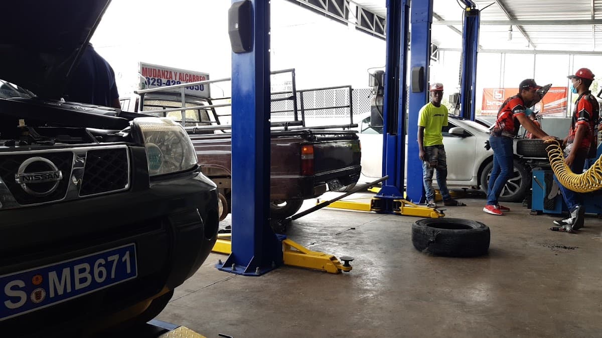 Bello gomas y Autoservicios - Imagen 2