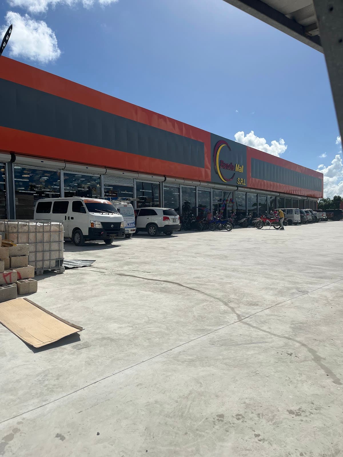 BANDA YAO MALL - Imagen 1