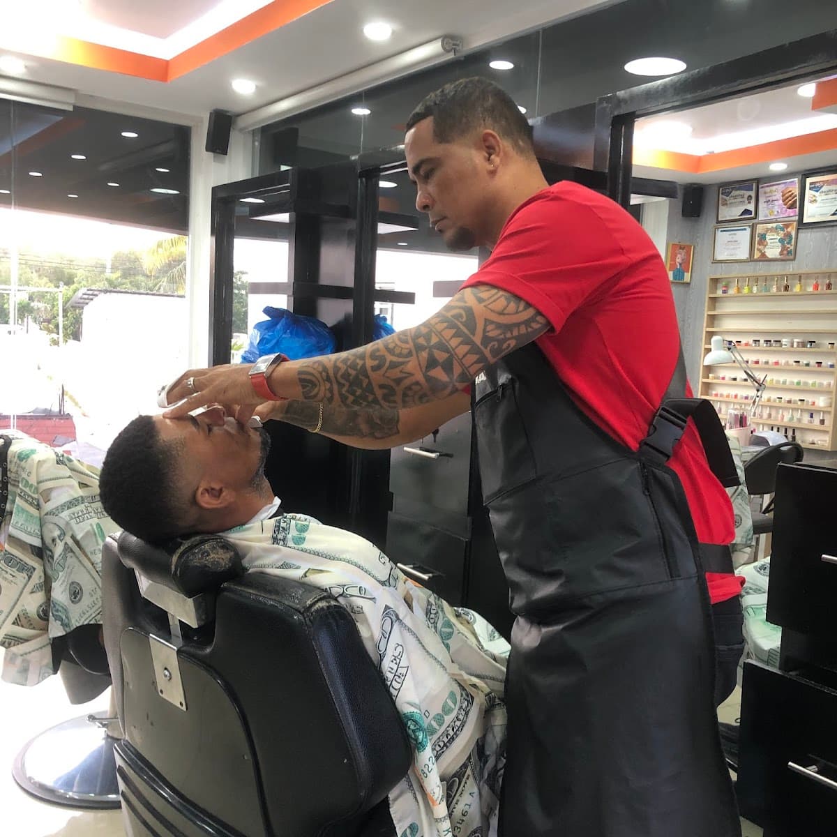 Sammy barber shop - Imagen 3
