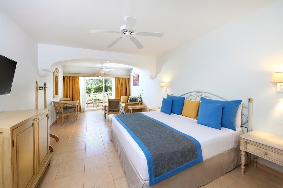 Iberostar Waves Punta Cana - Imagen 2