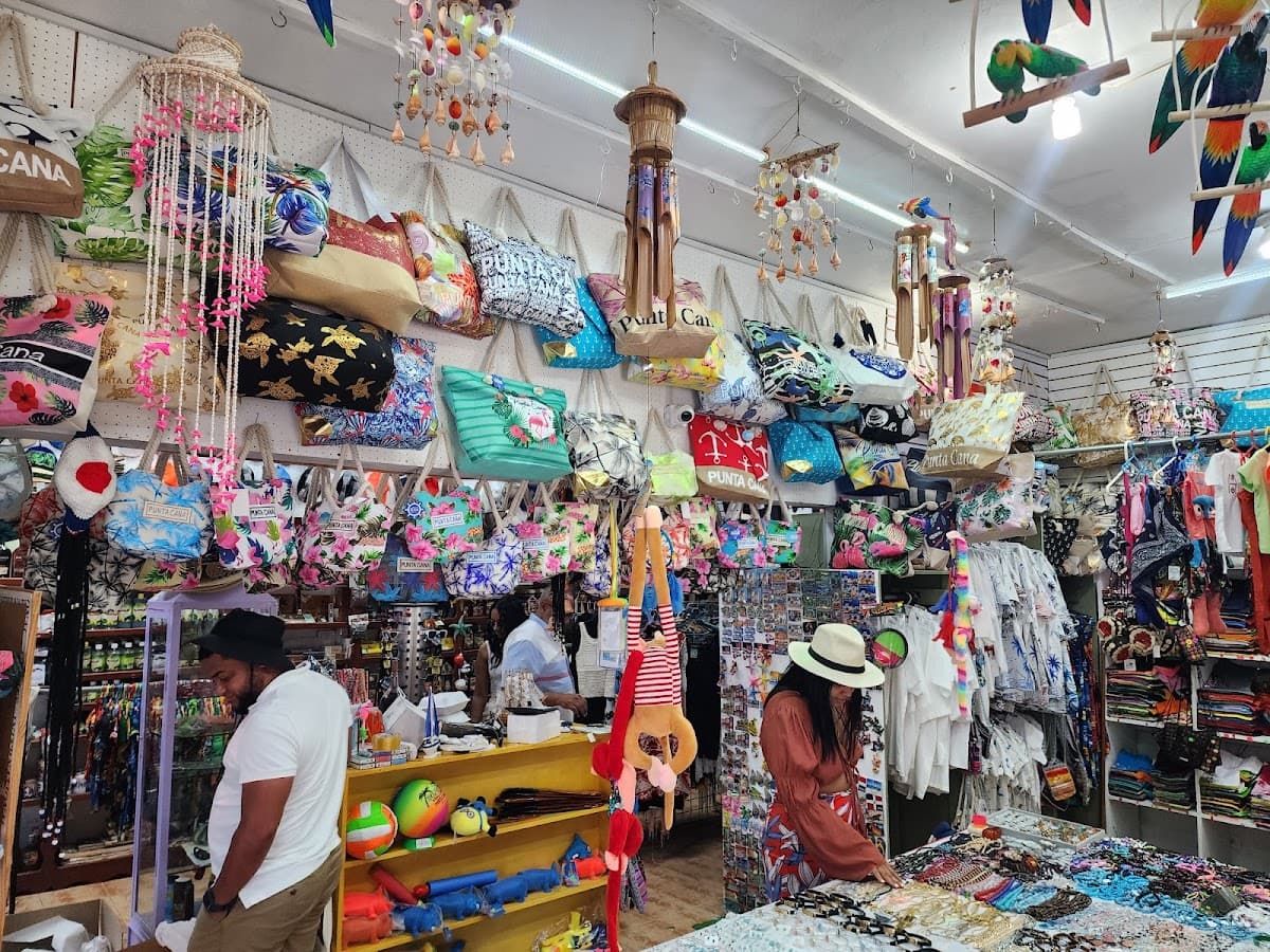 Republic Gift Shop - Imagen 2