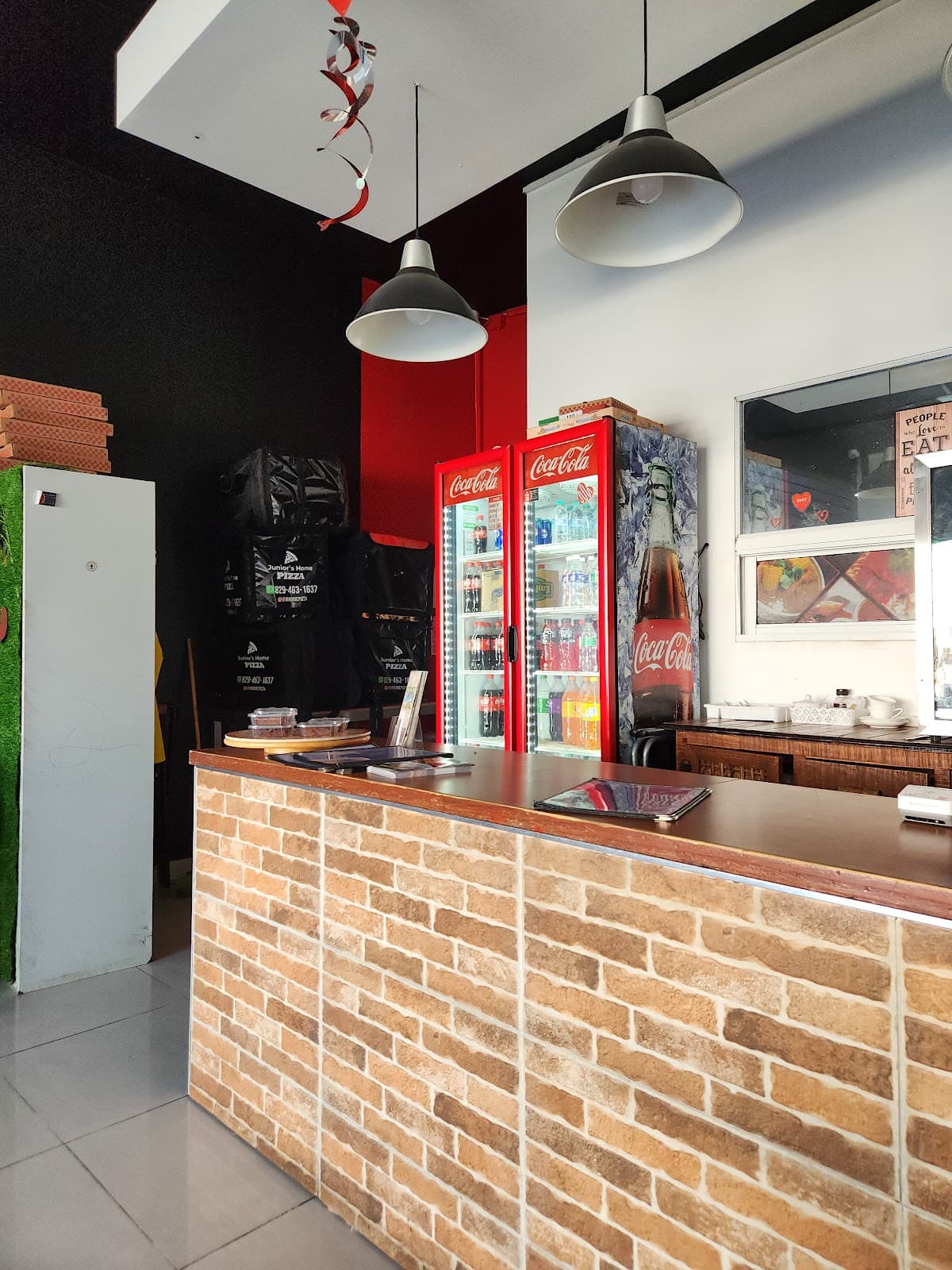 Junior's Home Pizza - Imagen 3